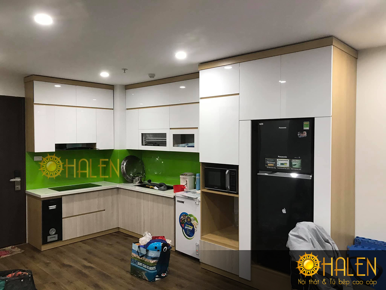 Hoàn thiện tủ bếp và tủ trang trí tủ lạnh - nội thất cao cấp OHALEN