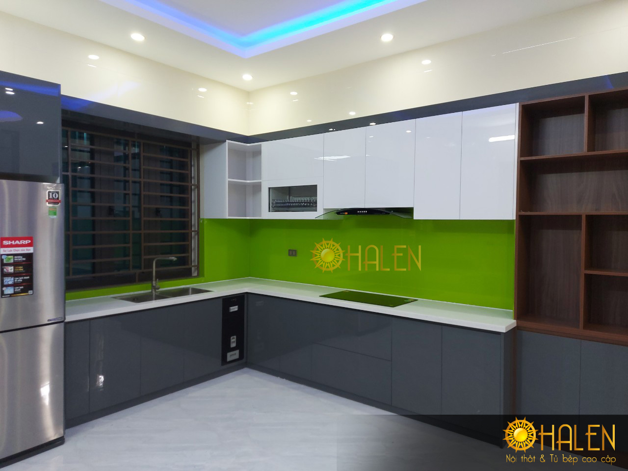 Mẫu tủ bếp Acrylic 2021 rất ăn khách tại nội thất OHALEN