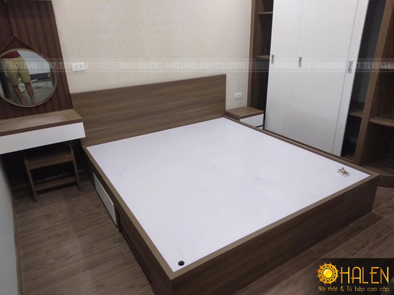 Mẫu giường ngủ thiết kế có ngăn kéo giúp bạn có thêm không gian để đồ