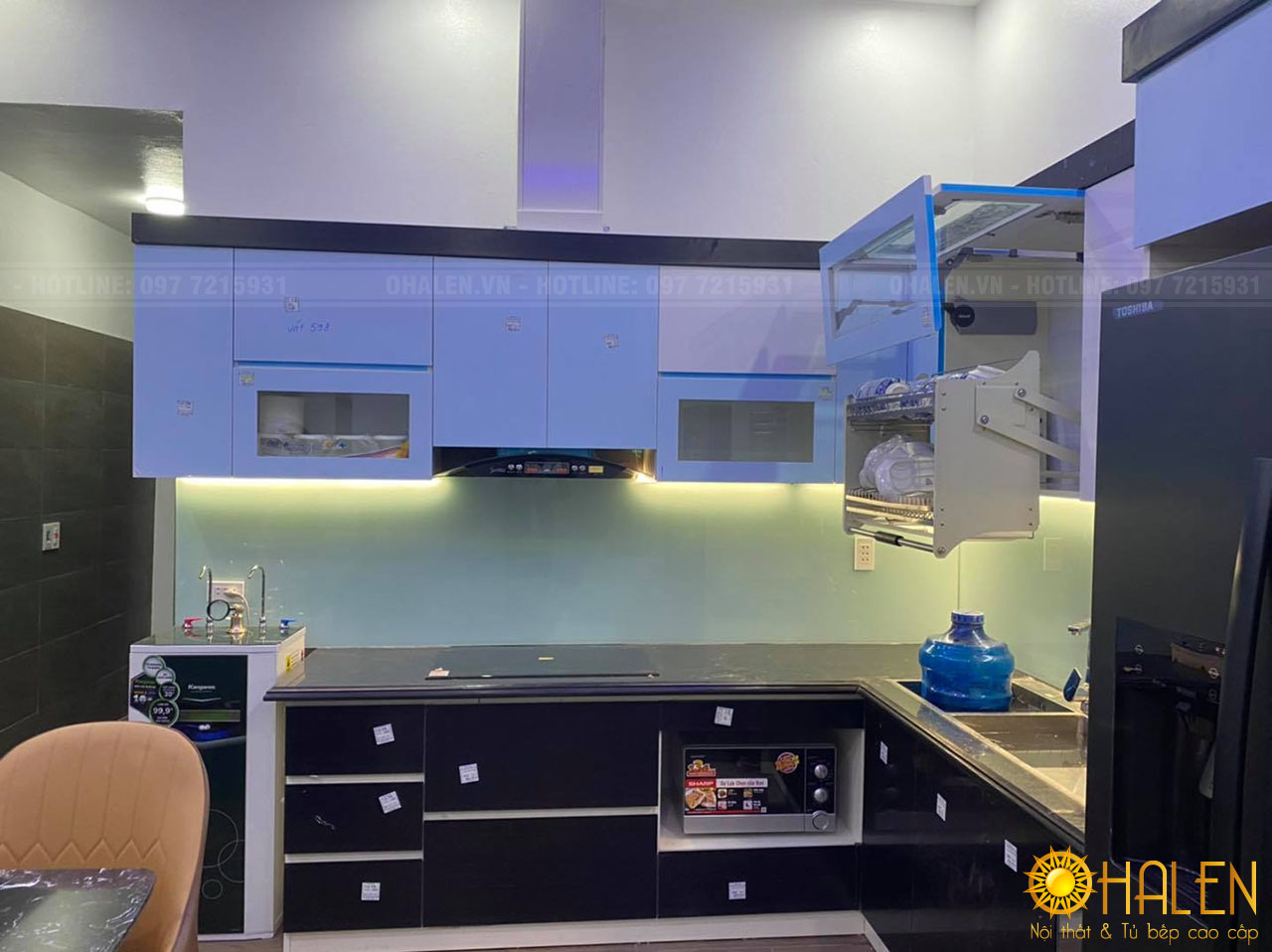 Sử dụng giá bát nâng hạ để căn bếp thêm tiện nghi và hiện đại - Đóng tủ bếp tại Yên Sở