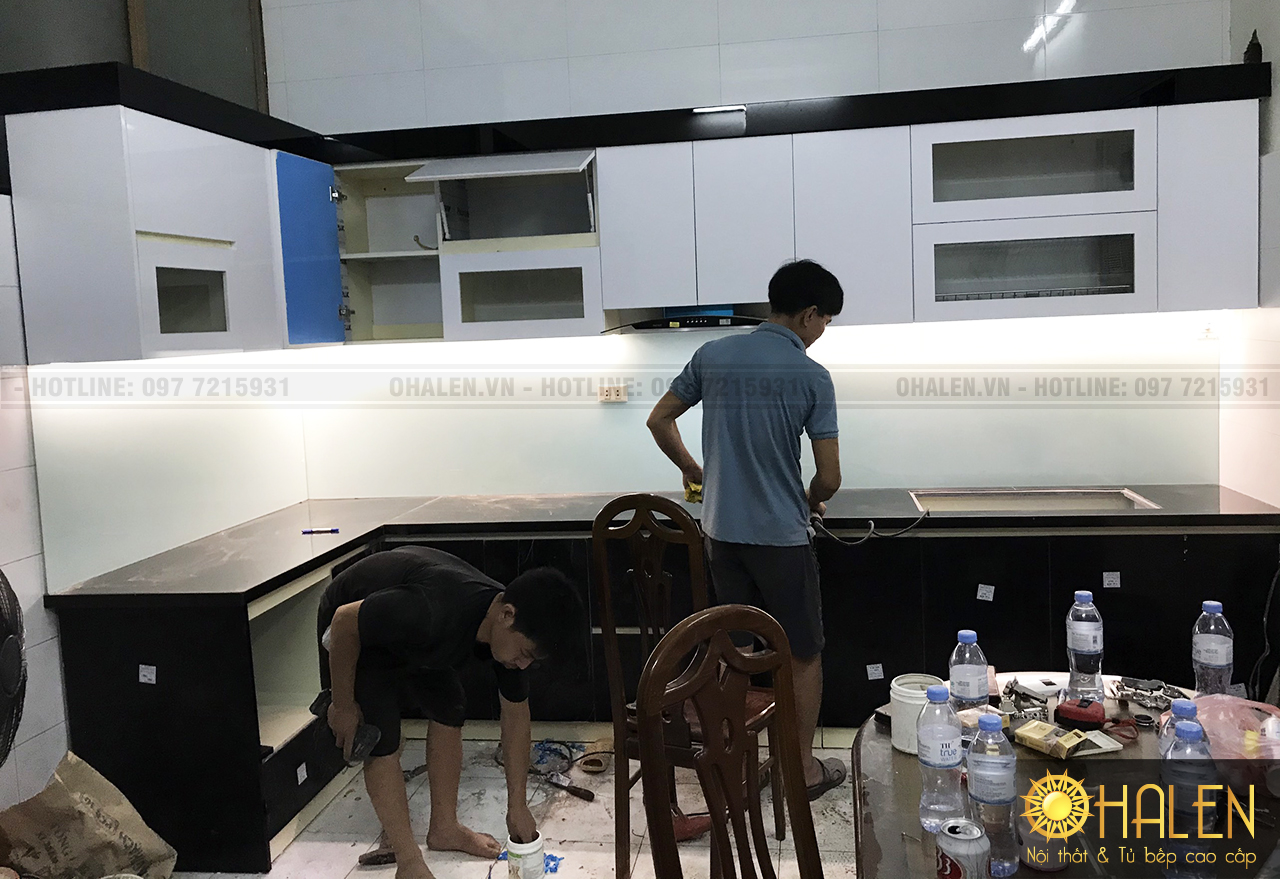 OHALEN hiện nay là đơn vị chuyên thi công các công trình tủ bếp tại Gia Lâm - Hà Nội uy tín , chất lượng