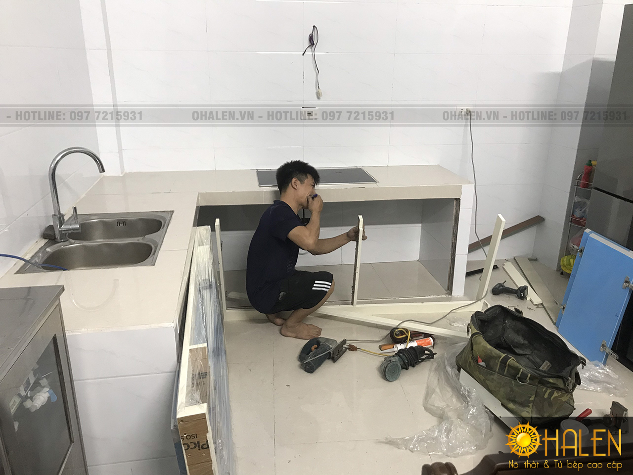 Bắt đầu tiến hành lắp đặt đóng tủ bếp ở Thanh Trì , nội thất OHALEN